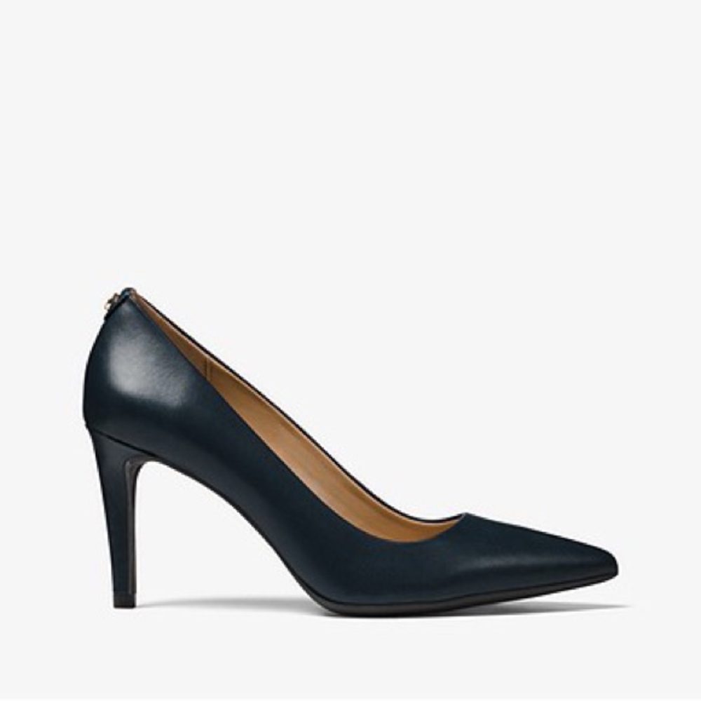 Michael Michael Kors Dorothy Flex shoes